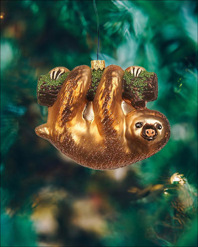 Eksklusiv julekugle i glas, der forestiller et dovendyr