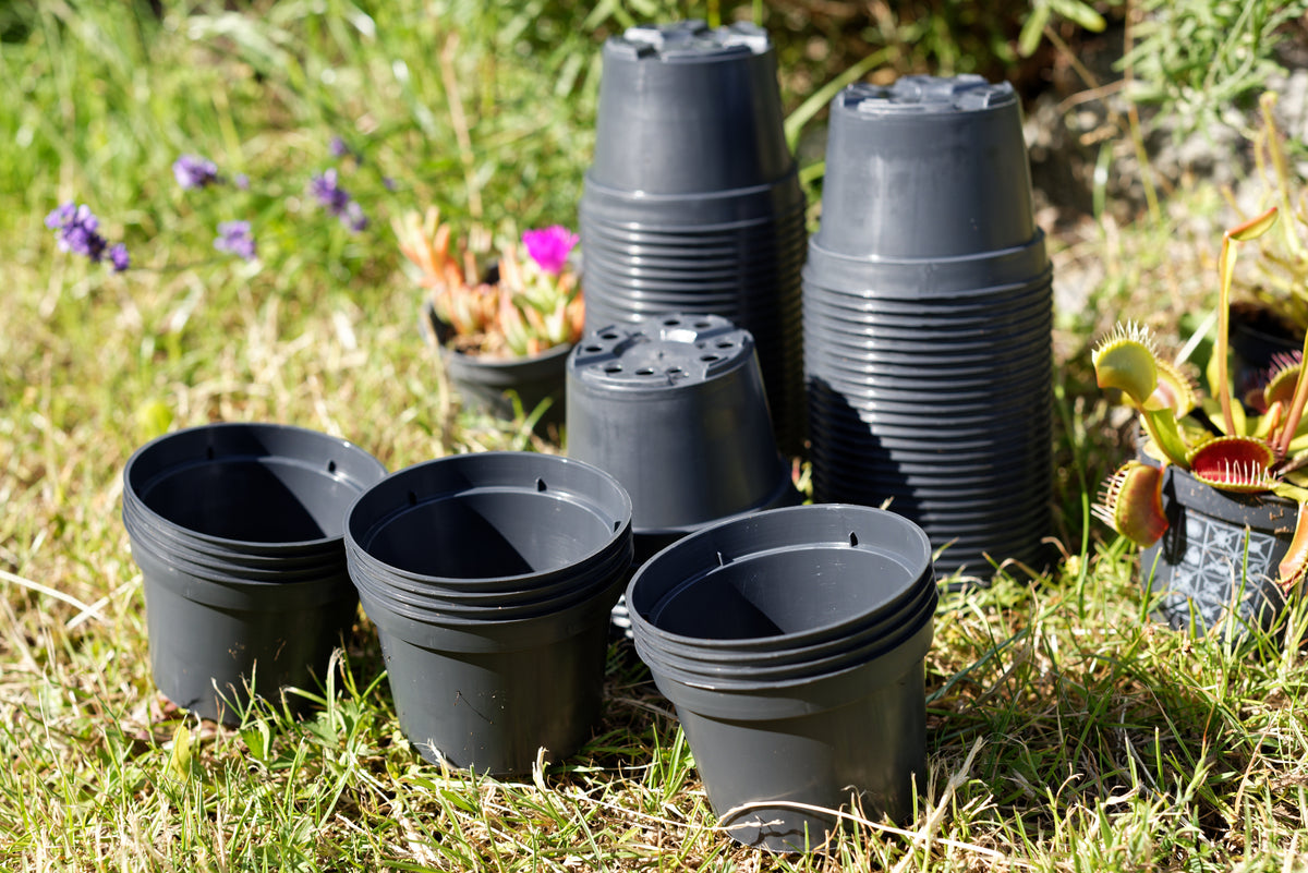 Plastiktopf (Ø 9 cm)